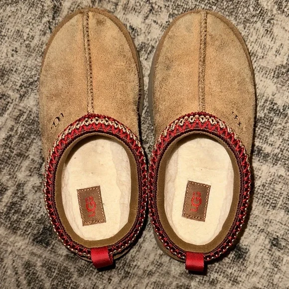 UGG Kids’ Tazz Beige Suede Slippers with Red Accents